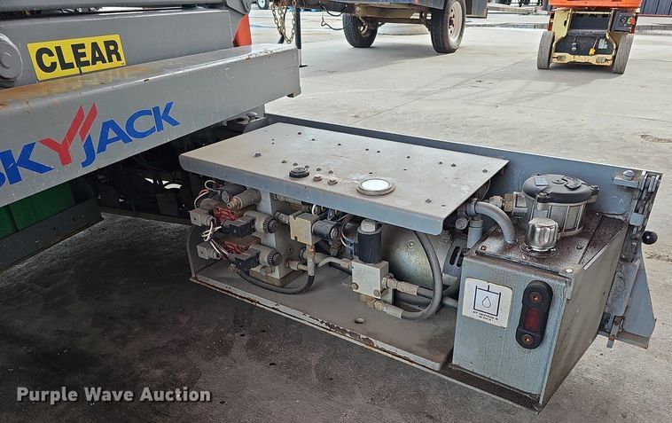 image for item MC9688 Skyjack SJIII 3219  scissor lift