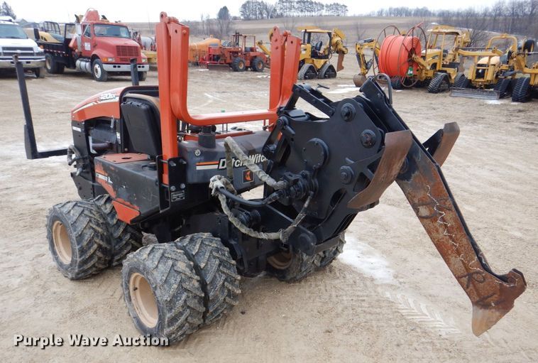 image for item MC9844 2007 Ditch Witch 420SX  cable plow