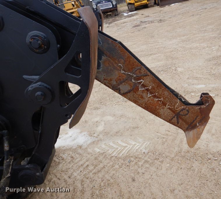 image for item MC9844 2007 Ditch Witch 420SX  cable plow