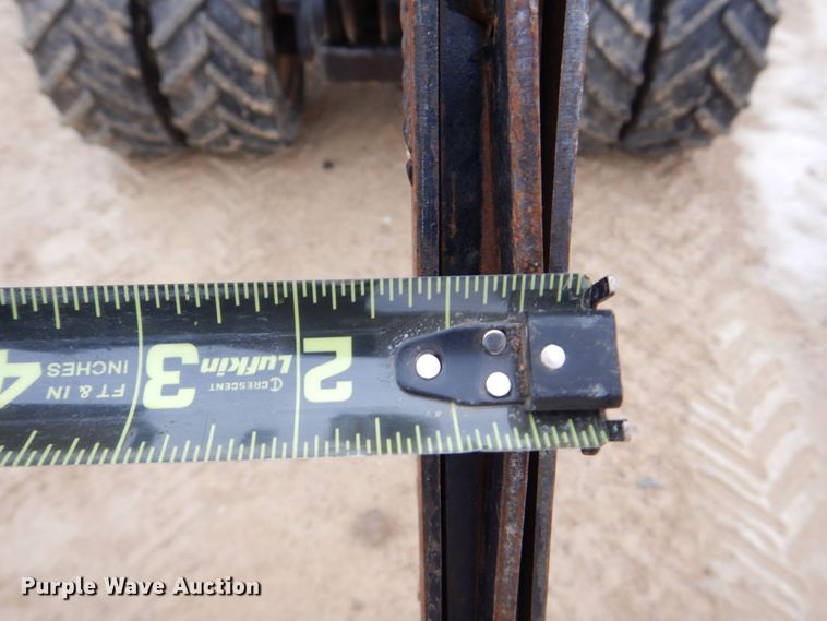 image for item MC9844 2007 Ditch Witch 420SX  cable plow