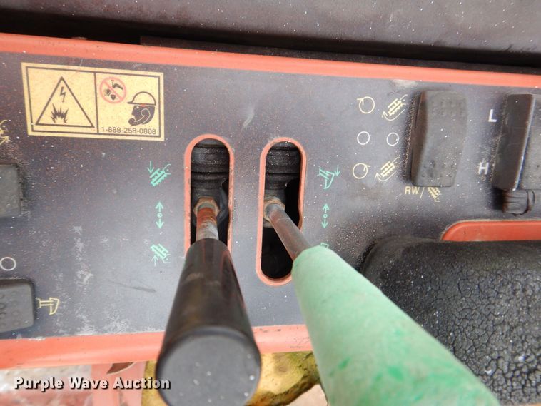 image for item MC9844 2007 Ditch Witch 420SX  cable plow