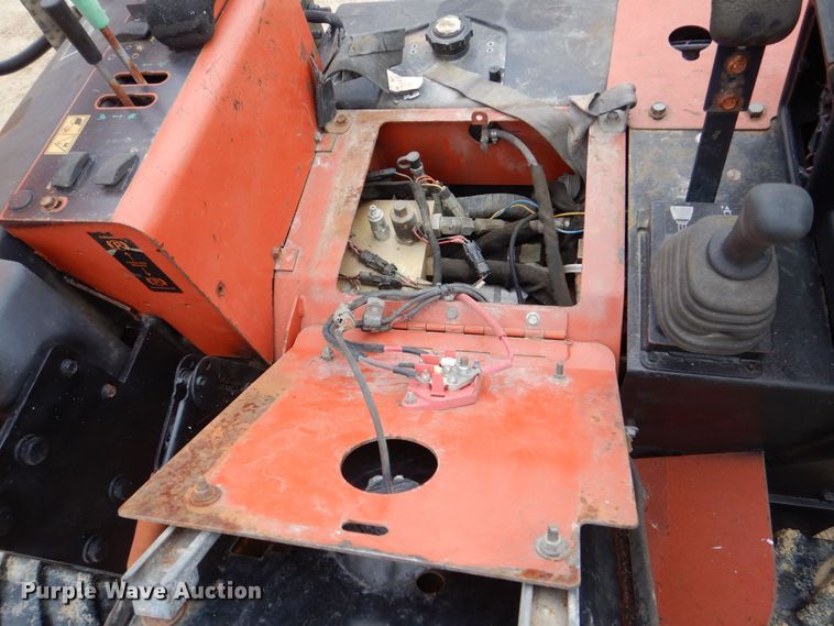 image for item MC9844 2007 Ditch Witch 420SX  cable plow