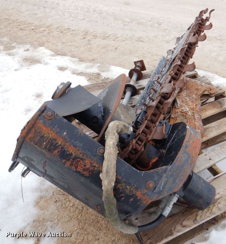 image for item MC9844 2007 Ditch Witch 420SX  cable plow