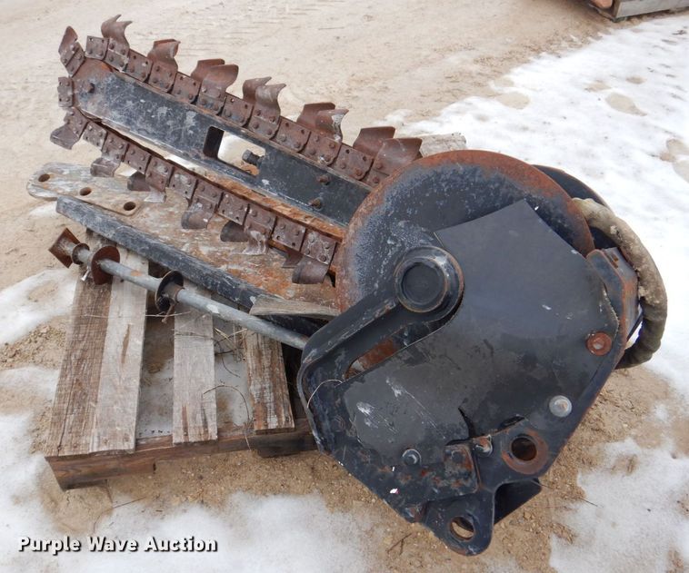 image for item MC9844 2007 Ditch Witch 420SX  cable plow