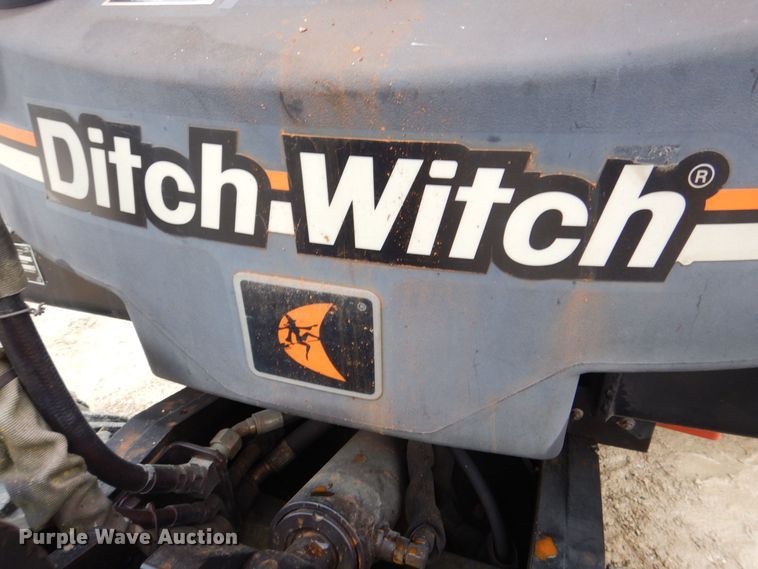 image for item MC9844 2007 Ditch Witch 420SX  cable plow