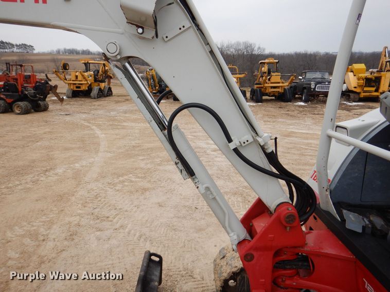 image for item MC9845 2016 Takeuchi TB230  mini excavator