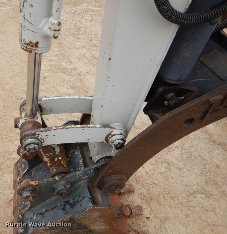 image for item MC9845 2016 Takeuchi TB230  mini excavator