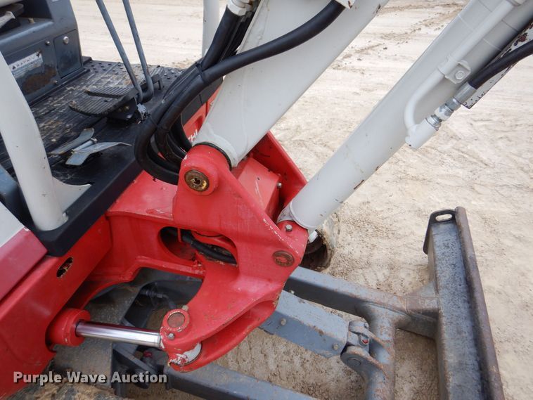 image for item MC9845 2016 Takeuchi TB230  mini excavator