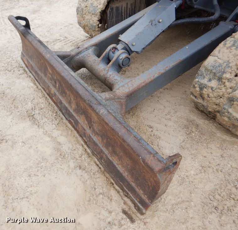 image for item MC9845 2016 Takeuchi TB230  mini excavator