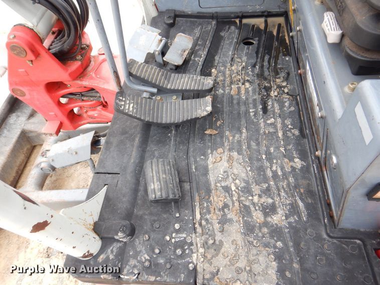 image for item MC9845 2016 Takeuchi TB230  mini excavator