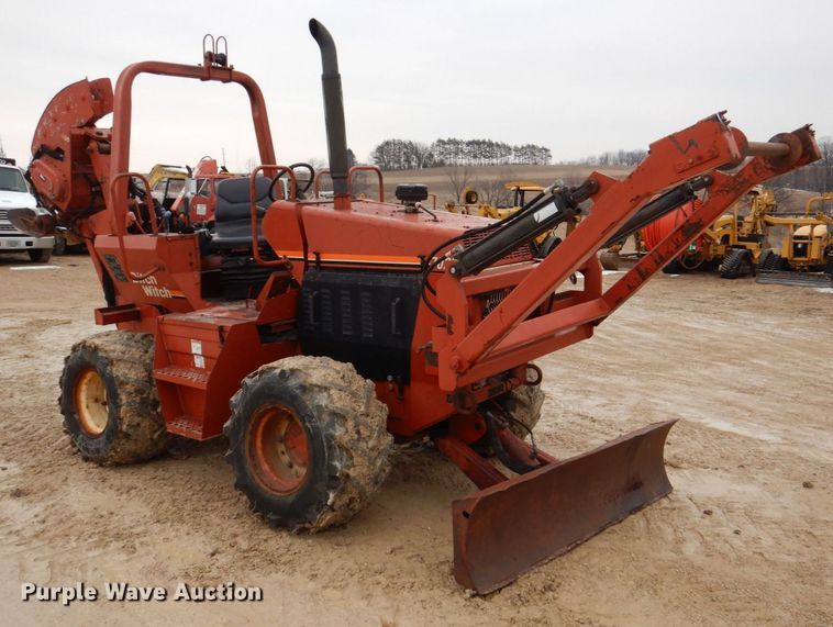 image for item MC9847 Ditch Witch 7020  vibratory cable plow