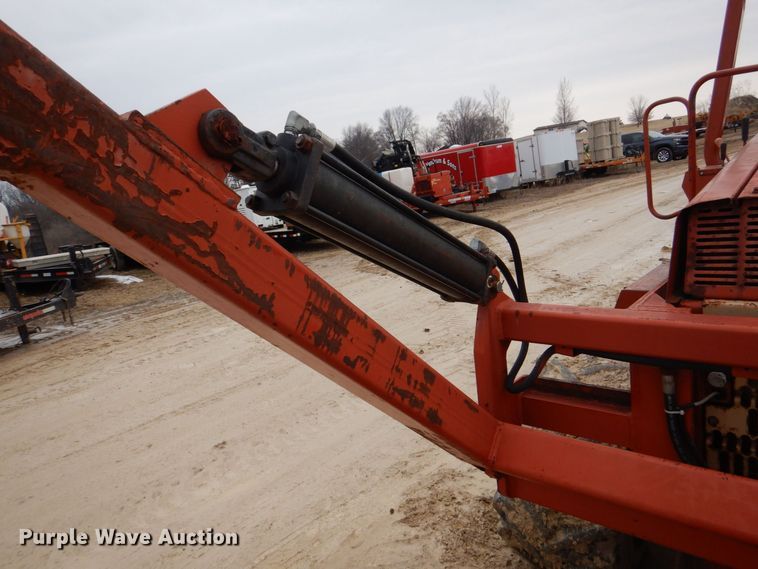 image for item MC9847 Ditch Witch 7020  vibratory cable plow