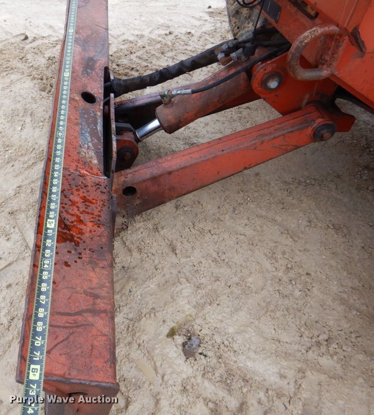 image for item MC9847 Ditch Witch 7020  vibratory cable plow