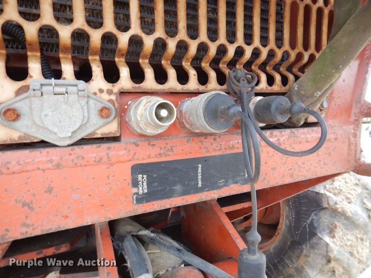 image for item MC9847 Ditch Witch 7020  vibratory cable plow