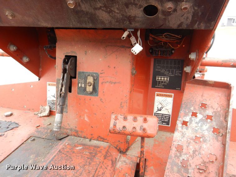 image for item MC9847 Ditch Witch 7020  vibratory cable plow