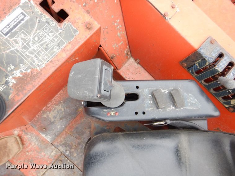 image for item MC9847 Ditch Witch 7020  vibratory cable plow