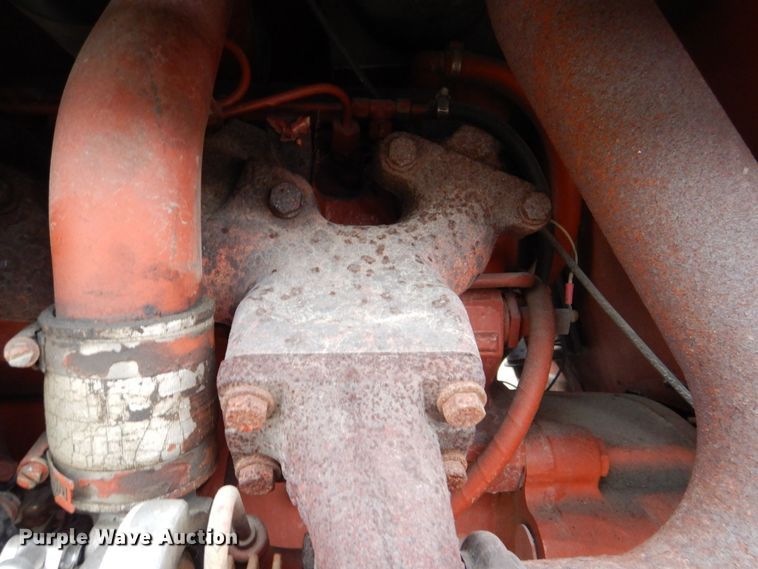 image for item MC9847 Ditch Witch 7020  vibratory cable plow