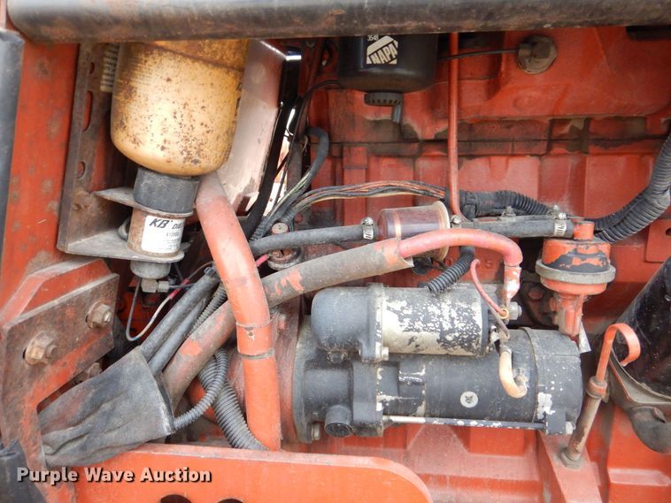 image for item MC9847 Ditch Witch 7020  vibratory cable plow