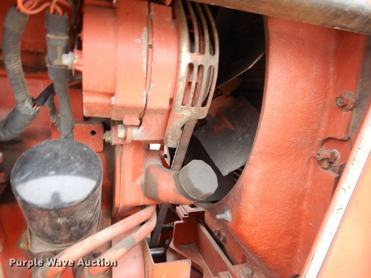 image for item MC9847 Ditch Witch 7020  vibratory cable plow