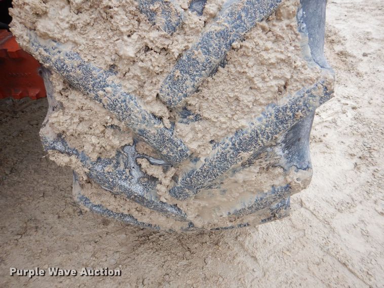 image for item MC9847 Ditch Witch 7020  vibratory cable plow