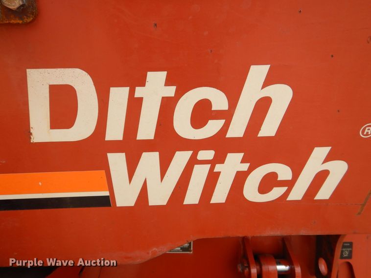 image for item MC9847 Ditch Witch 7020  vibratory cable plow