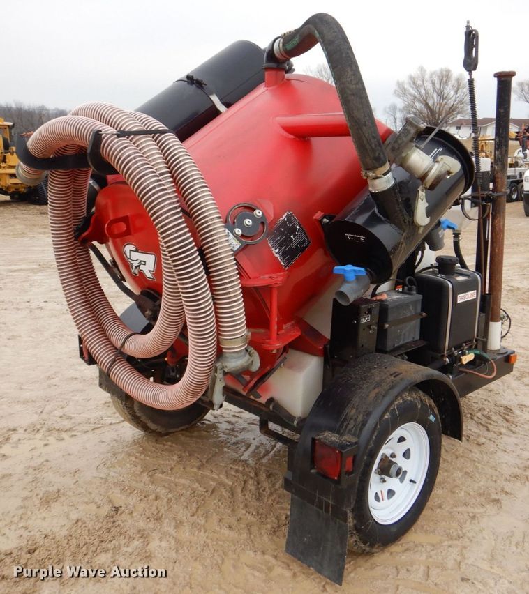 image for item MC9849 2017 Ring-o-matic FT150 VLX  vacuum excavator