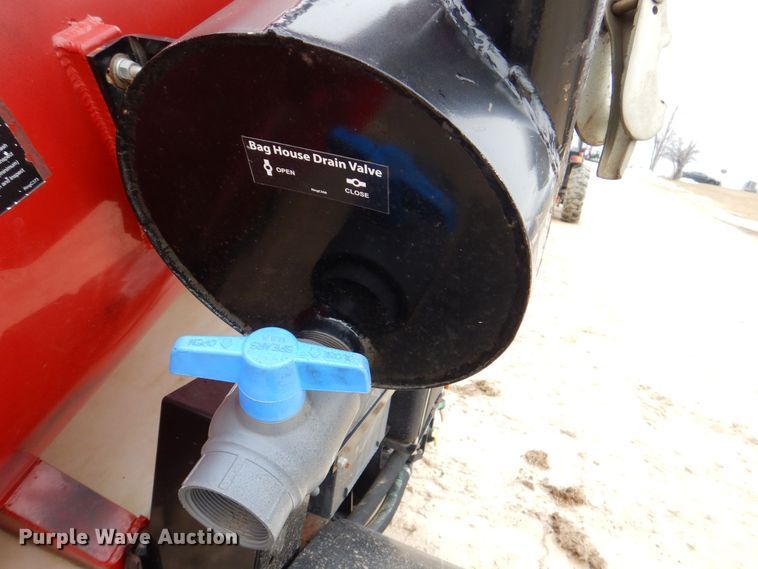 image for item MC9849 2017 Ring-o-matic FT150 VLX  vacuum excavator