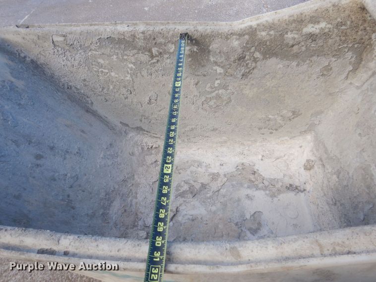 image for item MC9853 Whiteman WBH-16  concrete buggy