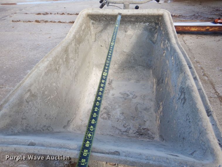 image for item MC9853 Whiteman WBH-16  concrete buggy