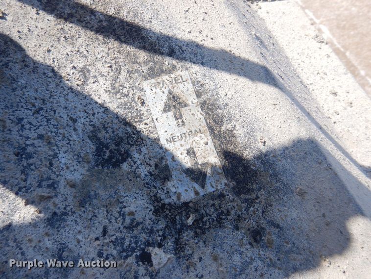 image for item MC9853 Whiteman WBH-16  concrete buggy