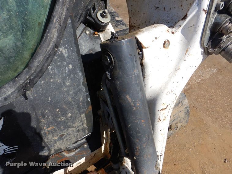 image for item MC9855 2021 Bobcat T66  tracked skid steer loader