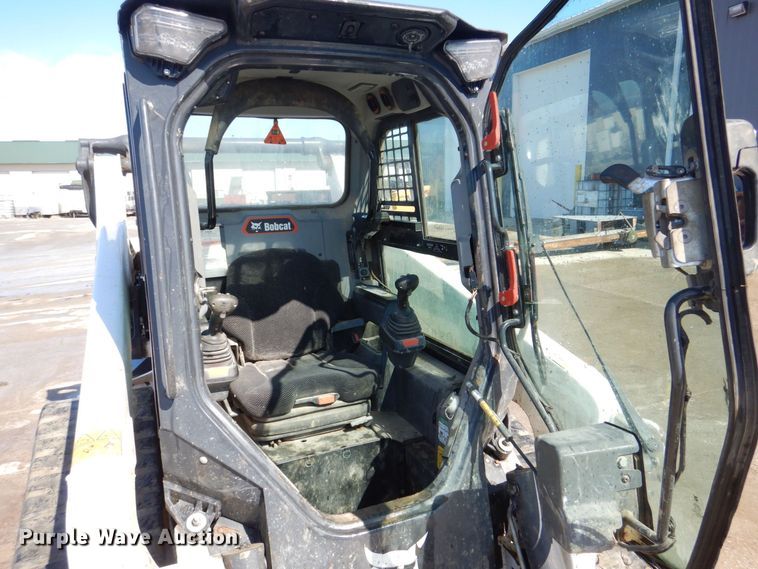image for item MC9855 2021 Bobcat T66  tracked skid steer loader