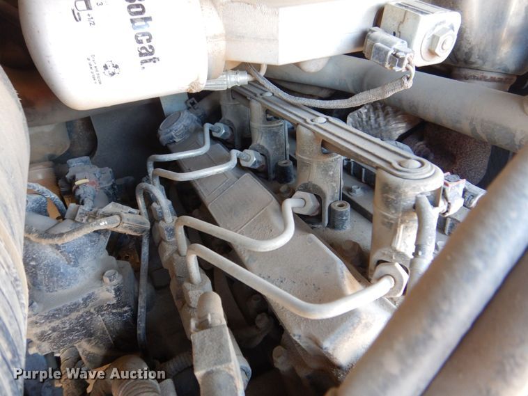 image for item MC9855 2021 Bobcat T66  tracked skid steer loader