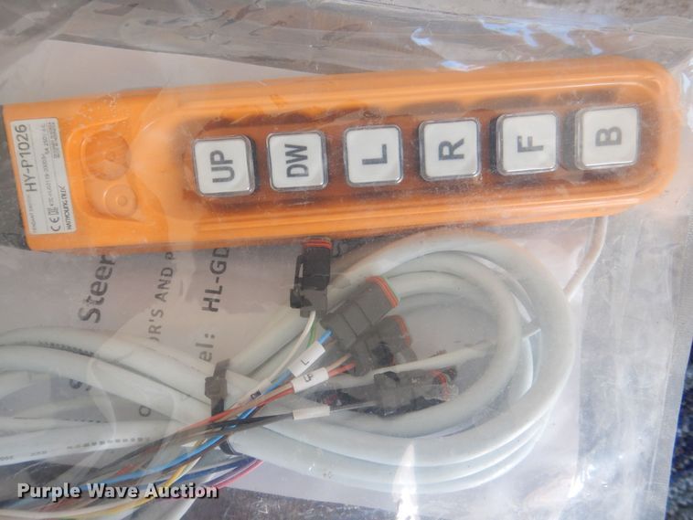 image for item MC9864 Land Honor HL-GDR-0096W  skid steer grader