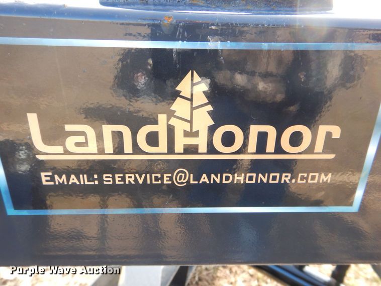image for item MC9864 Land Honor HL-GDR-0096W  skid steer grader