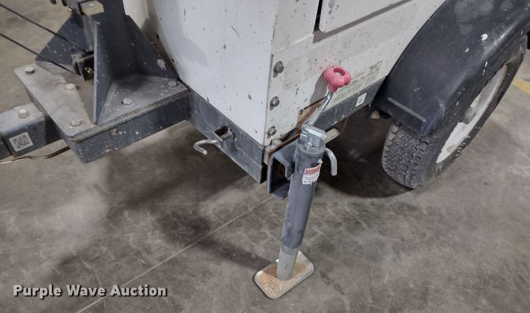 image for item MD9415 2011 Magnum MLT3060M  light plant