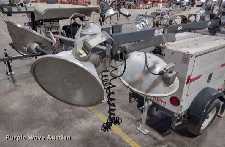 image for item MD9415 2011 Magnum MLT3060M  light plant