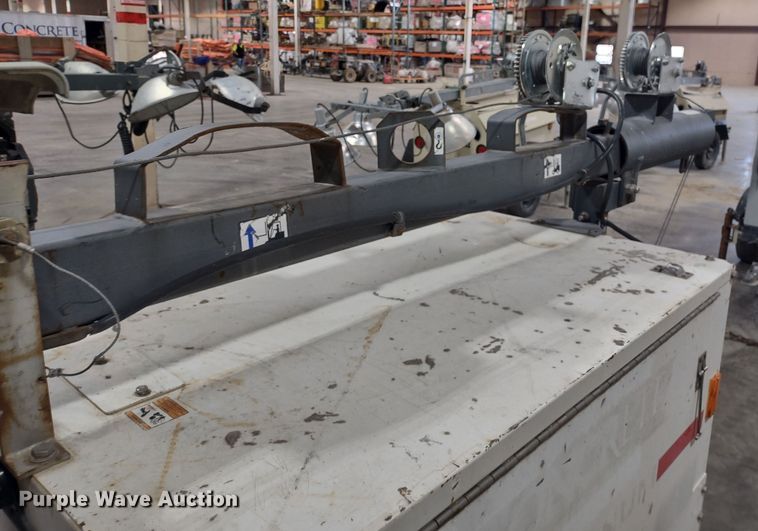 image for item MD9415 2011 Magnum MLT3060M  light plant