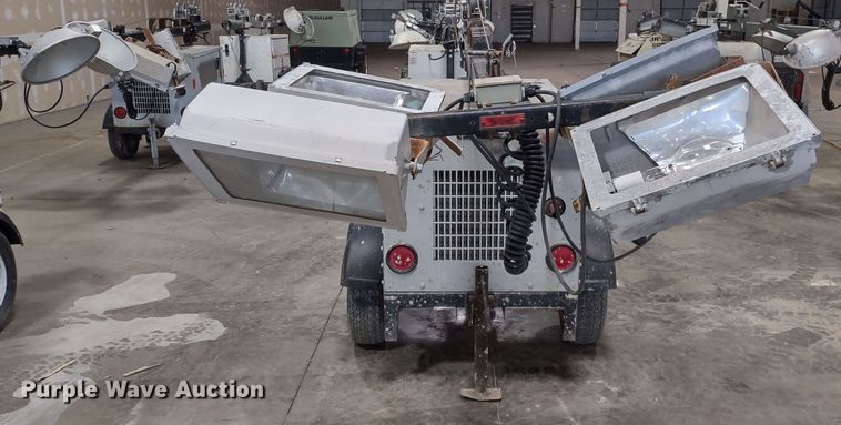 image for item MD9416 Magnum MLT3060MMH  light plant