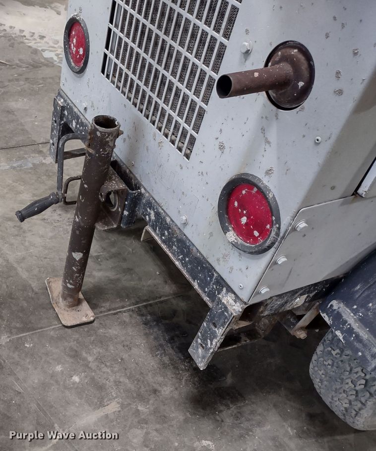 image for item MD9416 Magnum MLT3060MMH  light plant