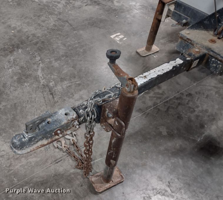 image for item MD9416 Magnum MLT3060MMH  light plant