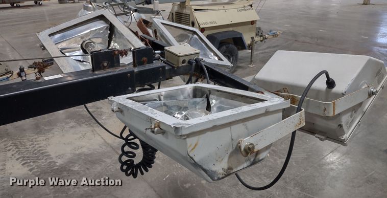 image for item MD9416 Magnum MLT3060MMH  light plant