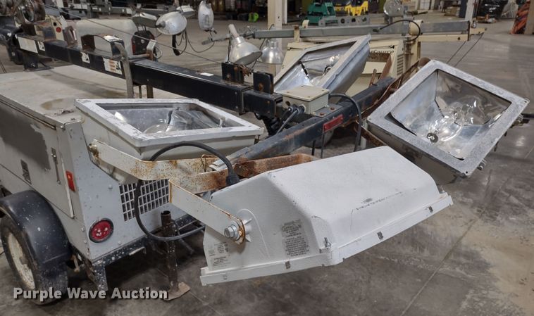 image for item MD9416 Magnum MLT3060MMH  light plant