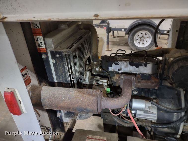 image for item MD9416 Magnum MLT3060MMH  light plant