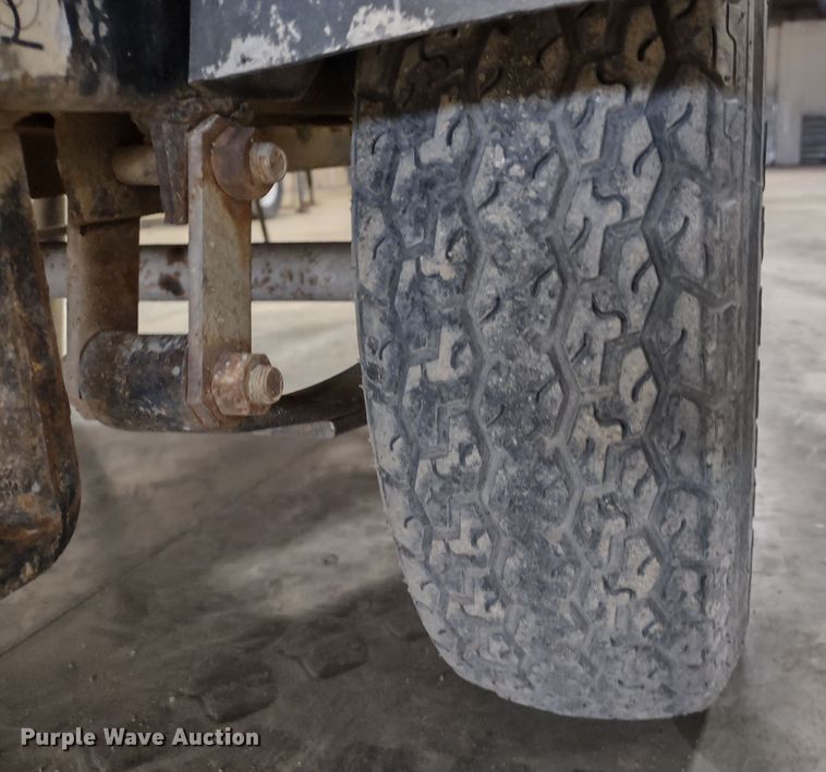 image for item MD9416 Magnum MLT3060MMH  light plant