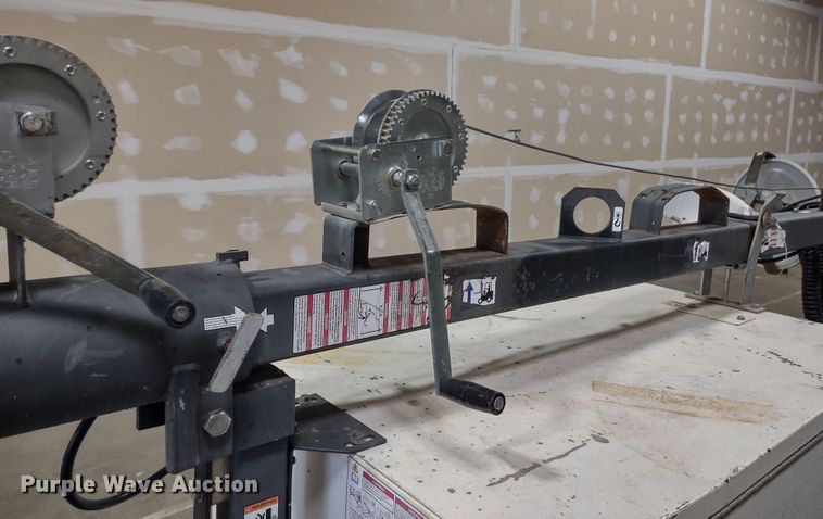 image for item MD9418 2011 Magnum MLT3060M  light plant