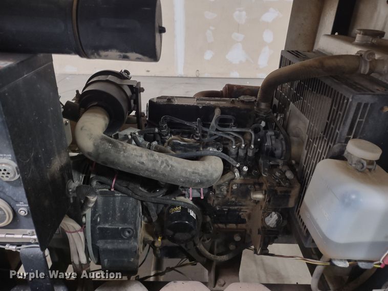 image for item MD9418 2011 Magnum MLT3060M  light plant