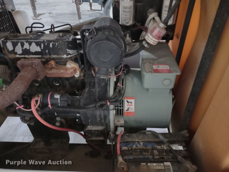 image for item MD9418 2011 Magnum MLT3060M  light plant