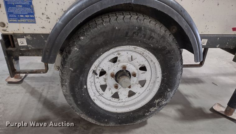 image for item MD9418 2011 Magnum MLT3060M  light plant