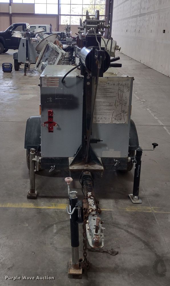 image for item MD9419 Magnum MLT3060MMH  light plant